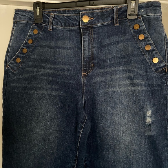 d.jeans size 14 Distressed raw hem. Women's Blue Jeans - Picture 1 of 5